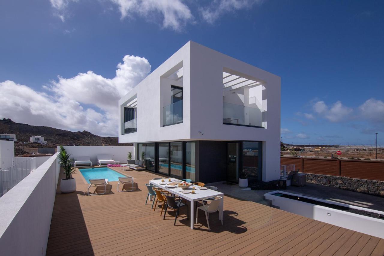Villa Yolo Luxe Sur Private Pool Corralejo By Holidays Home Екстер'єр фото